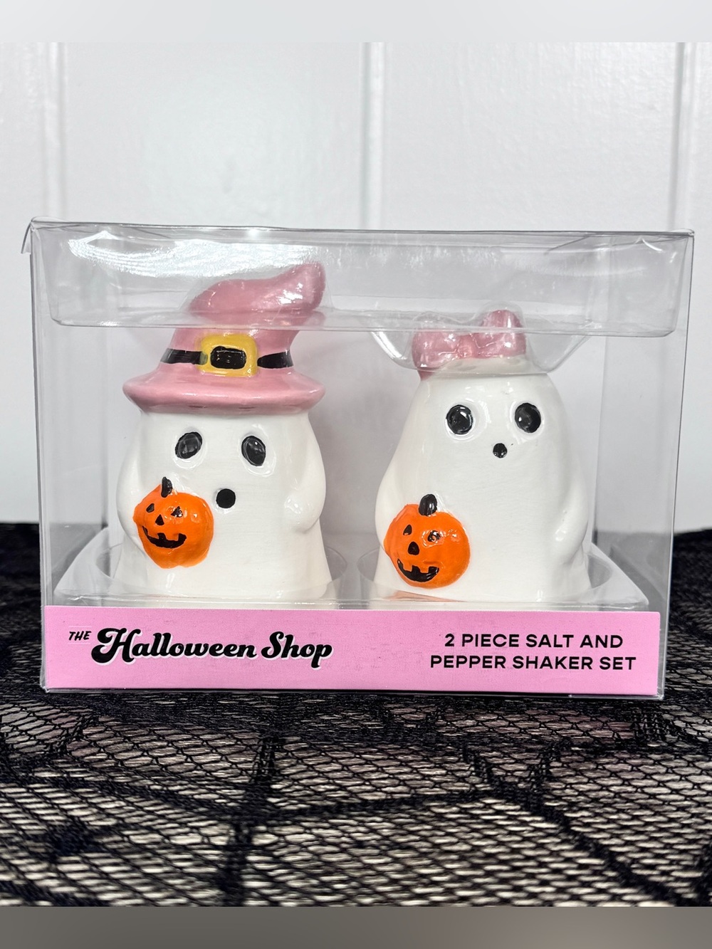 NEW The Halloween Shop Ghost Salt and Pepper Shakers